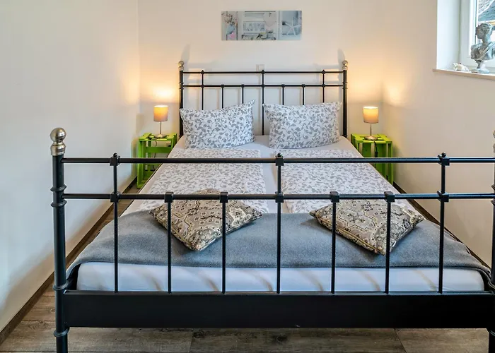 4 * Wallhausen (Rhineland-Palatinate)